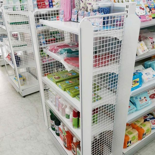 生活用品陳列-001.jpg